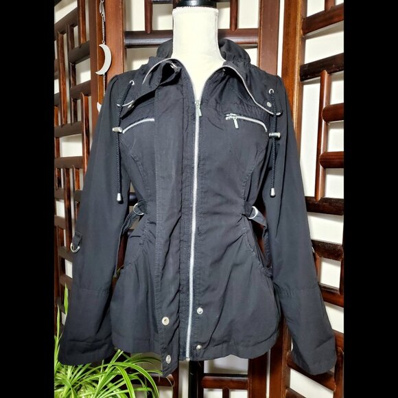 Dots Light Weight Utility Jacket (Size M) - Picture 5 of 12